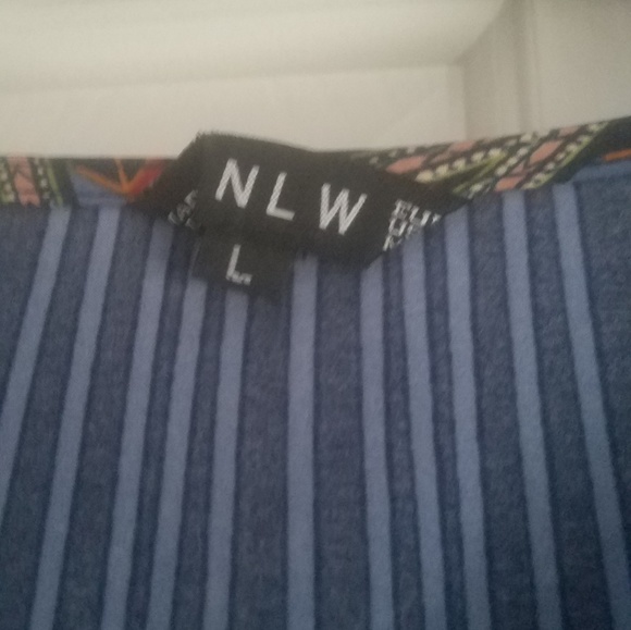 N.L.W. Tunic - Picture 5 of 5